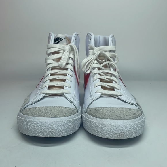 New Men’s Nike Blazer Mid 77 VNTG White Picante Red Coconut Milk BQ6806-122 NWOB - Picture 3 of 4